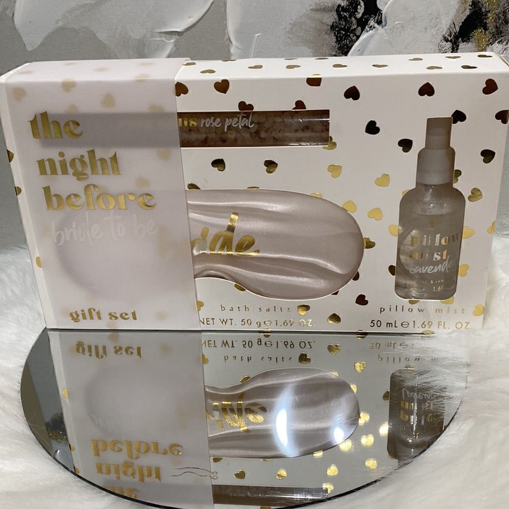 BRIDE To Be Gift Set - Picture 2 of 2